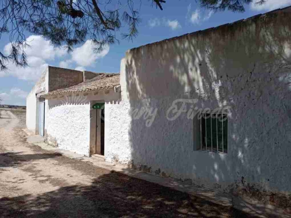 Imagen 2 de Casa de campo-Masía en Venta en Yecla Murcia