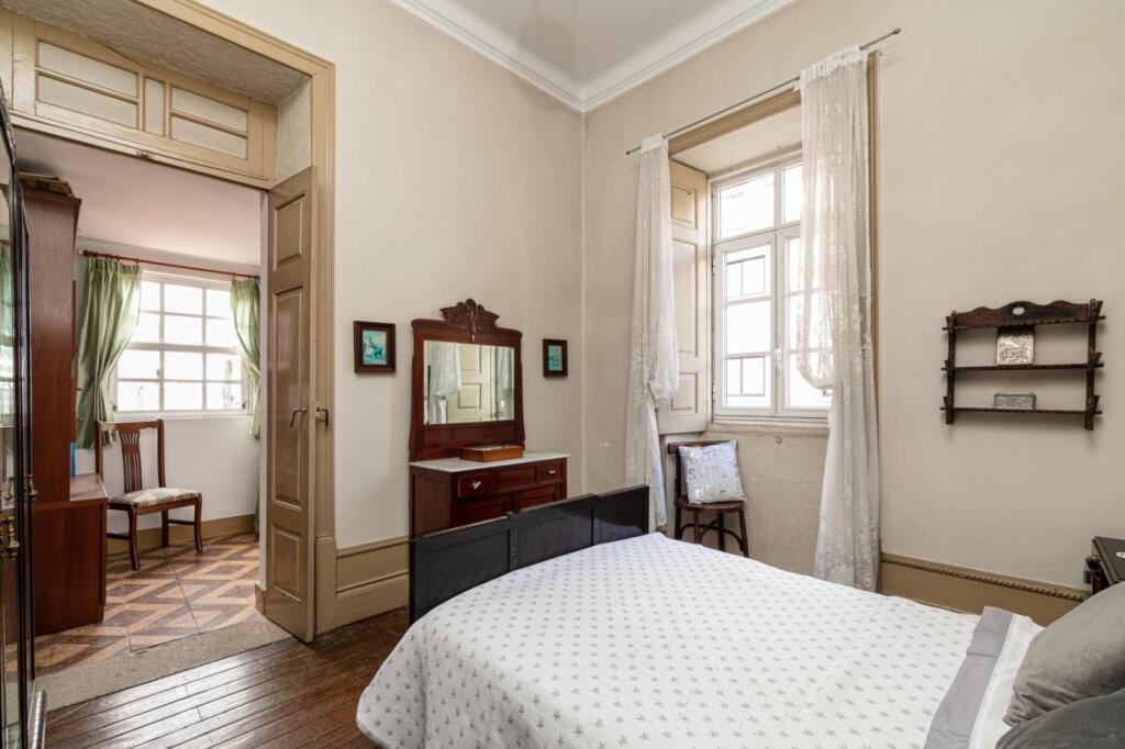 Imagen 4 de Casa de pueblo en la plaza de Tomiño