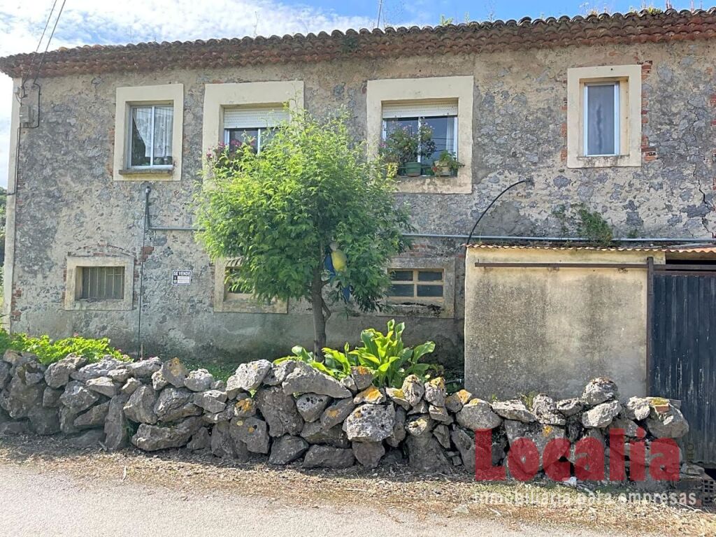 Imagen 2 de Chalet de 200 metros y extenso terreno