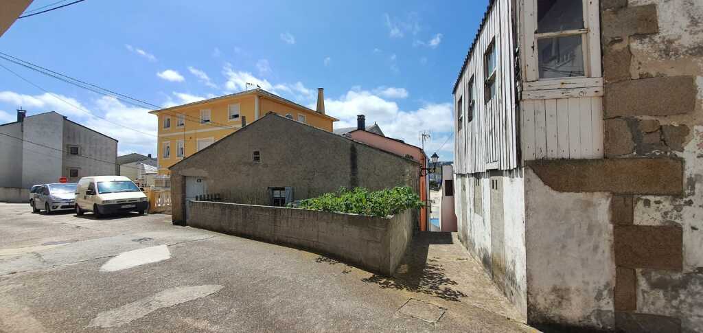 Imagen 2 de Casa-Chalet en Venta en San Cibrao (Cervo) Lugo