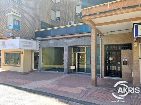 Imagen 2 de LOCAL COMERCIAL DE 418 M2 EN LEGANES