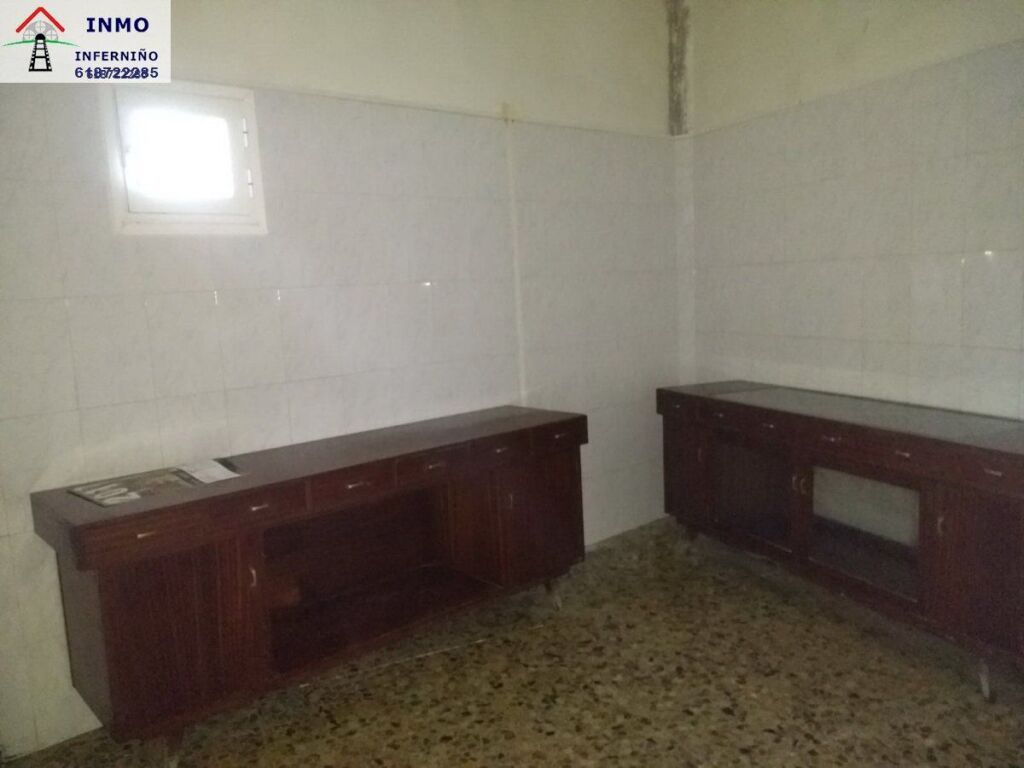 Imagen 3 de Local comercial en Venta en Naron La Coruña Ref: 437977