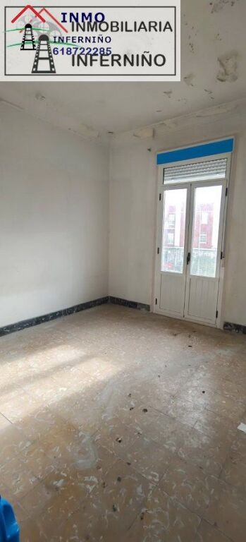 Imagen 2 de Piso en Venta en Naron La Coruña Ref: 438001