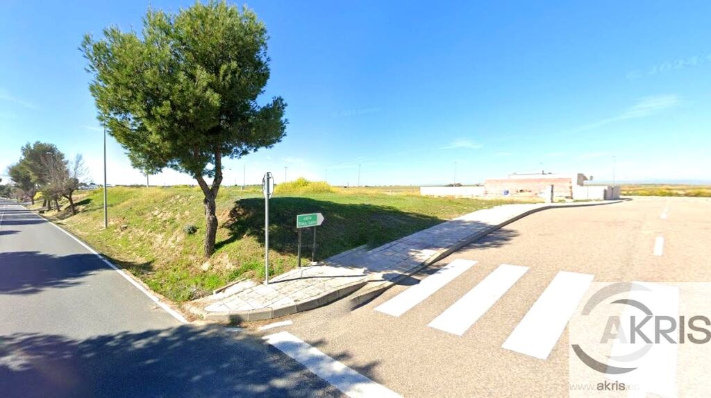Imagen 2 de Terreno en venta en Olías del Rey de 563 m2