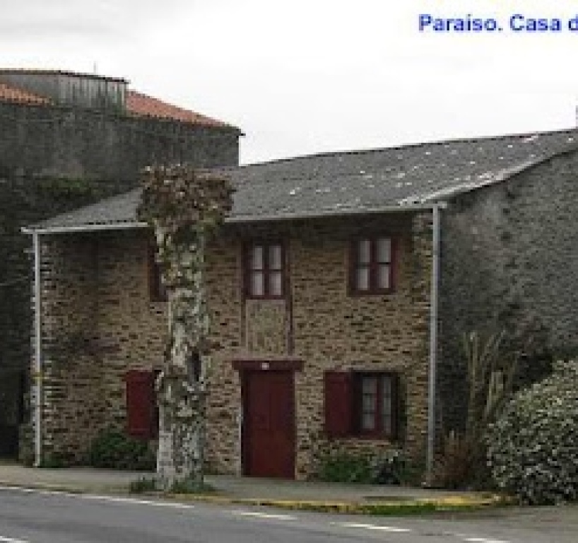 Imagen 2 de Casa-Chalet en Venta en Ordes (Ordes) La Coruña