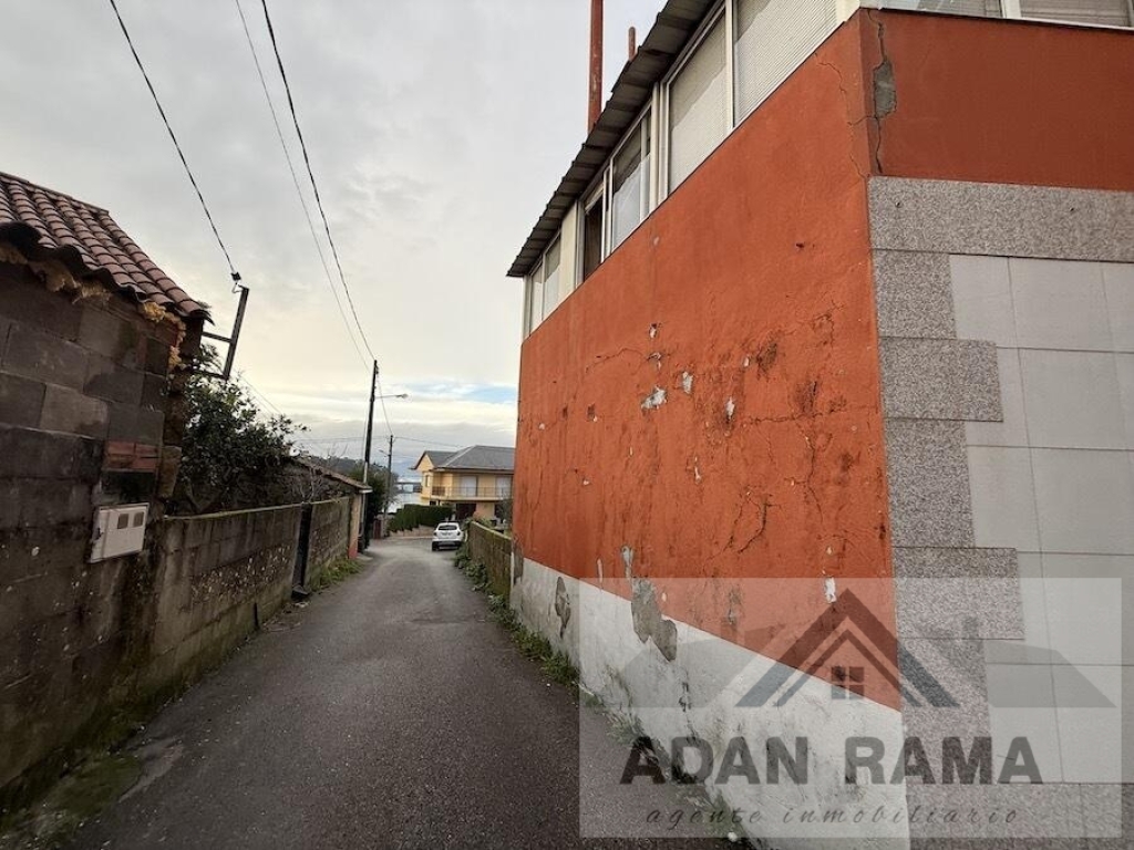 de 170m2 con 4 dormitorios y 3 baños con plaza de garaje y trastero