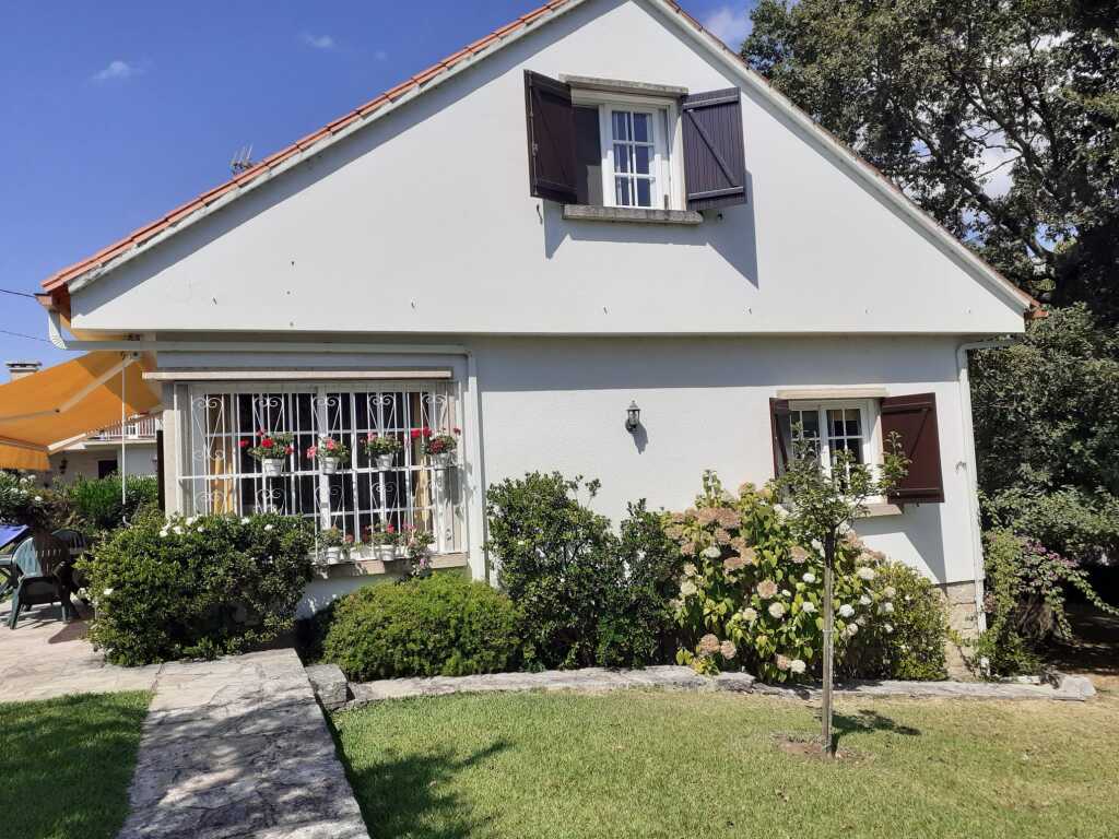 Imagen 2 de Casa-Chalet en Venta en Tomiño Pontevedra