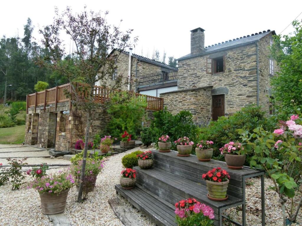 Imagen 3 de Casa de campo-Masía en Venta en Monfero La Coruña