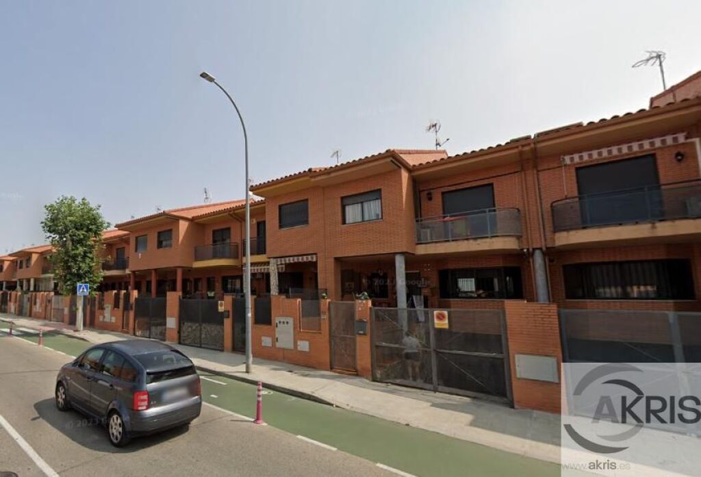 NO SE PUEDE VISITAR!! EN SESEÑA
