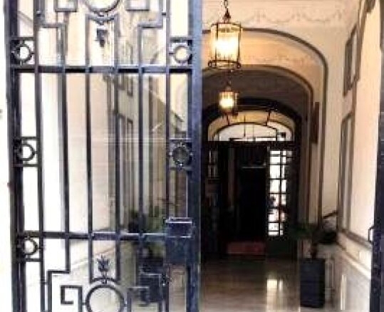 Imagen 2 de EXCLUSIVA OFICINA EN ALQUILER EN PLENA CALLE SERRANO (MADRID)