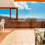 ¡Vistas impresionantes! Bungalow de 2 dormitorios de buen estado, en el área 300 de Rocas Rojas¡ por 379000€