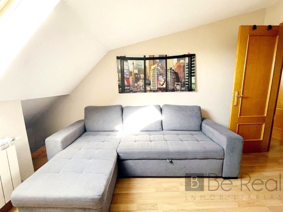 Imagen 4 de ¡ESTUDIANTES! ÚLTIMA HABITACIÓN CON PENSION COMPLETA EN CHALET A COMPARTIR CON PISCINA EN VILLANUEVA DE LA CAÑADA (MADRID).