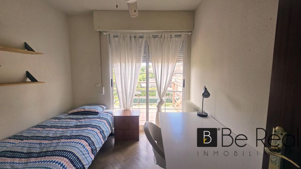 Imagen 2 de PARA CHICAS ESTUDIANTES EN ALQUILER HABITACIONES CON GASTOS INCLUIDOS EN VILLANUEVA DE LA CAÑADA.