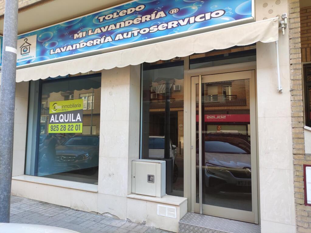 Imagen 2 de Estupendo local en alquiler