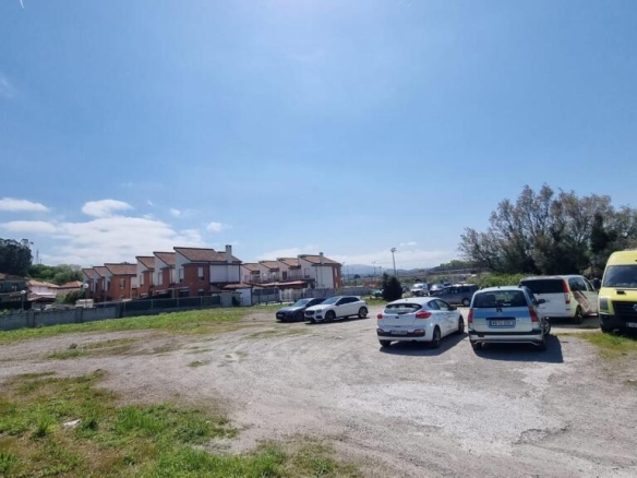 Imagen 2 de Suelos urbanos con conjunto residencial