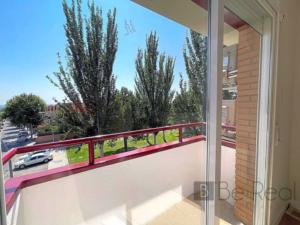 Imagen 3 de ESTUDIANTES! HABITACIONES EN PISO DE RECIENTE REFORMA EN LA CALLE ERAS DE MÓSTOLES DE VILLANUEVA DE LA CAÑADA (MADRID).