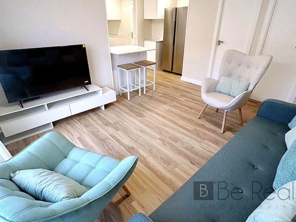 Imagen 4 de ESTUDIANTES! HABITACIONES EN PISO DE RECIENTE REFORMA EN LA CALLE ERAS DE MÓSTOLES DE VILLANUEVA DE LA CAÑADA (MADRID).