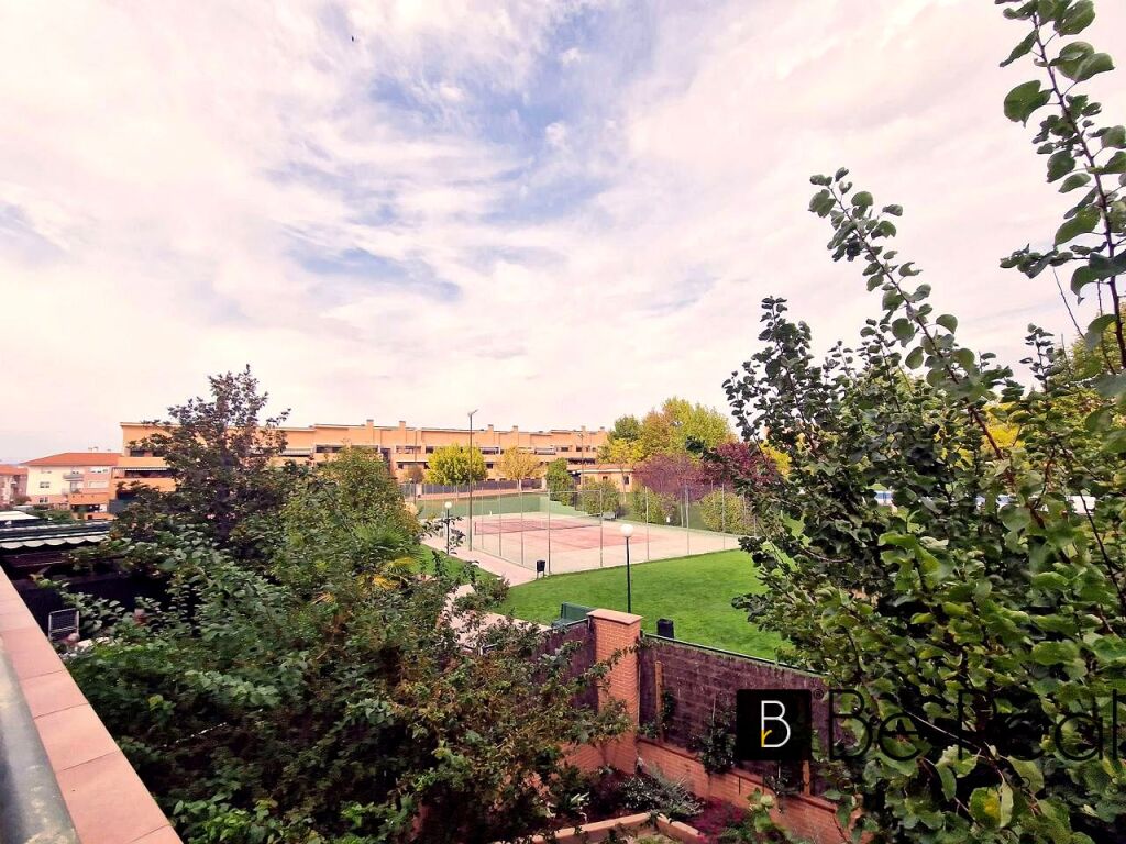 Imagen 4 de HABITACIONES PARA ESTUDIANTES EN PISO COMPARTIDO EN VILLANUEVA DE LA CAÑADA (MADRID)