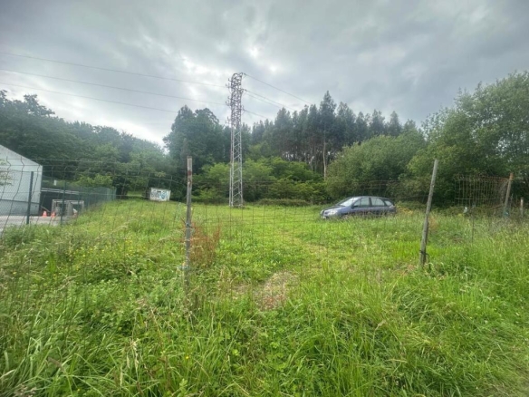 Imagen 2 de Interesante suelo industrial en Cartes