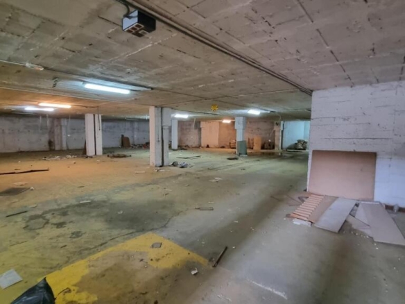 Imagen 4 de Amplias naves en Santander a precio competitivo