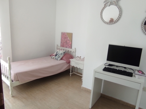 Imagen 4 de Piso en Venta en Hijar Granada