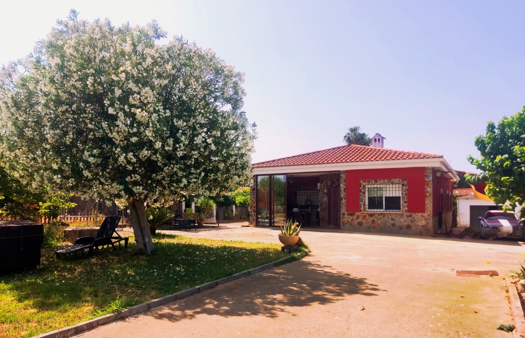 Imagen 2 de Casa-Chalet en Venta en Badajoz Badajoz LAS VAGUADAS