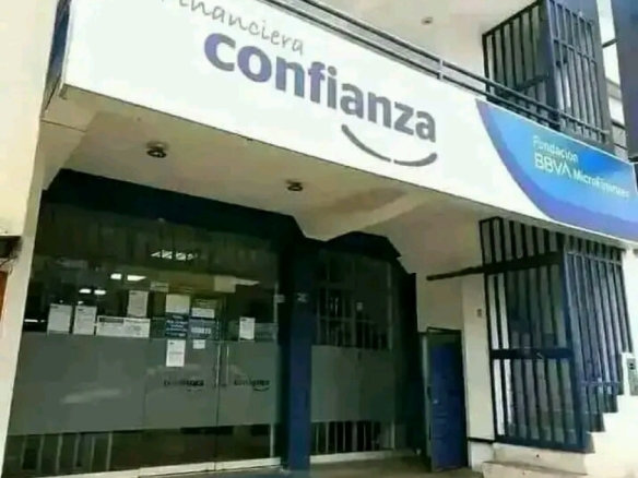 Imagen 1 de Nave comercial en Traspaso en Madrid Madrid SIMANCAS