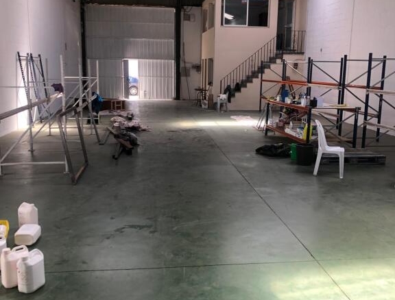 Imagen 4 de Nave industrial en Venta en Córdoba Córdoba RENFE