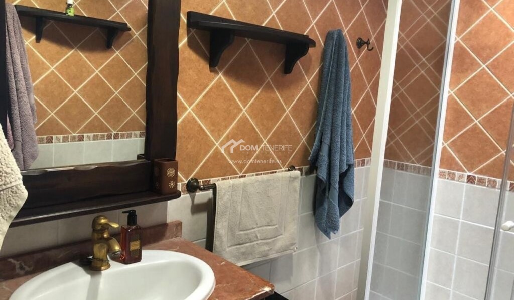 Imagen 2 de Casa de pueblo en Alquiler en Guia De Isora Santa Cruz de Tenerife
