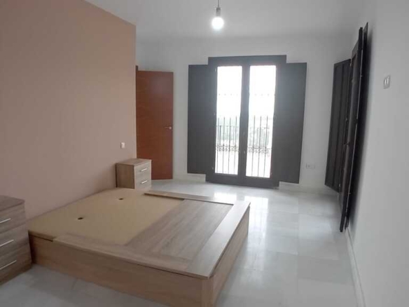 Imagen 2 de Edificio Viviendas en Venta en Vélez-Blanco Almería