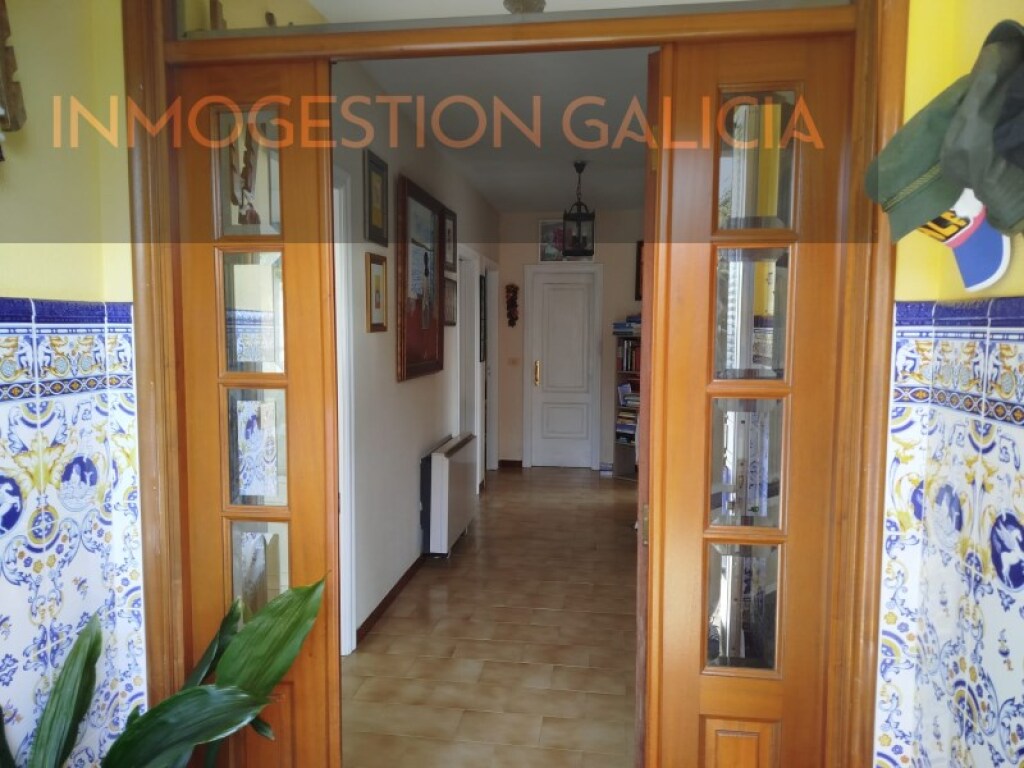 Imagen 2 de Casa-Chalet en Venta en Porto Do Son La Coruña