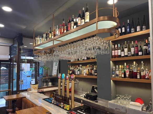 Imagen 2 de Local comercial en Alquiler en Madrid Madrid CHAMBERI