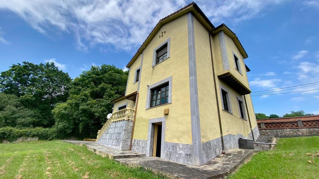 Imagen 3 de Chalet encantador en la tranquilidad de Oviedo