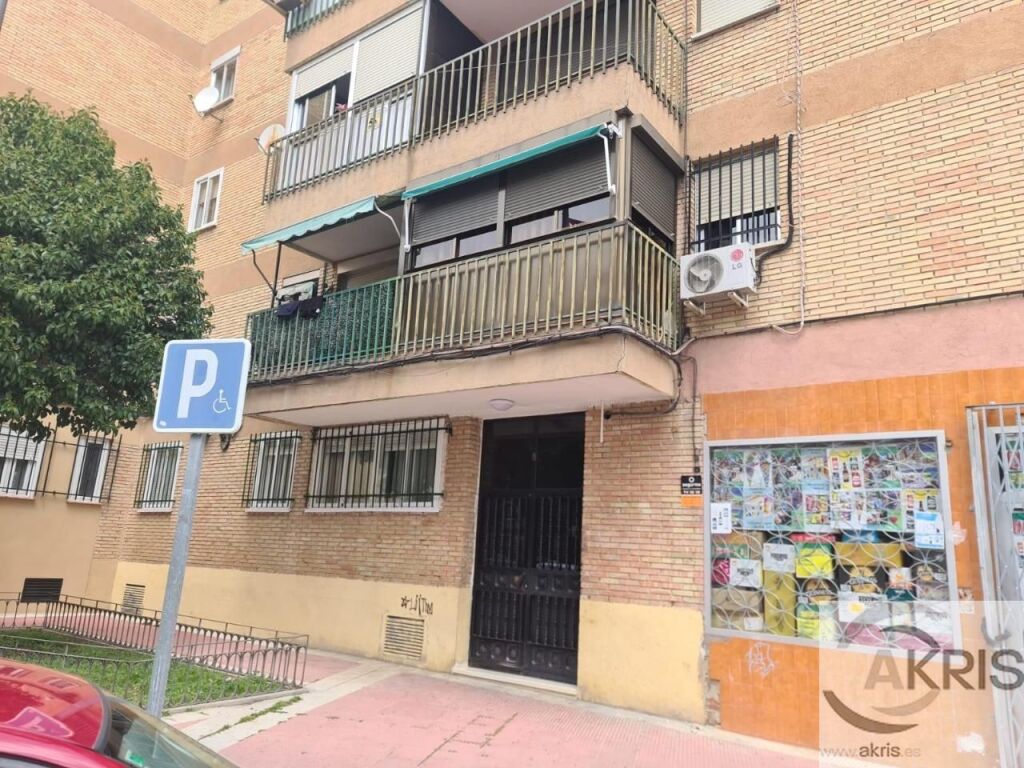 Imagen 3 de VIVIENDA EN PARLA CON 3 DORMITORIOS