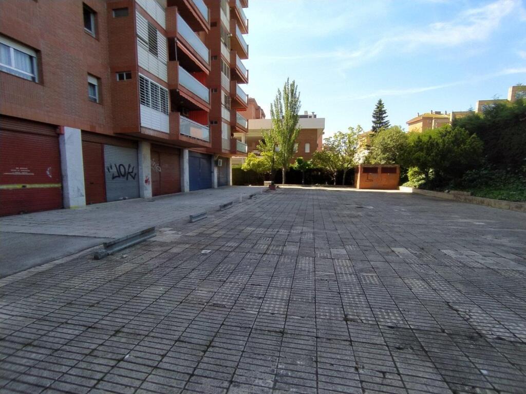 Imagen 4 de Local interior en la zona Paseo de Ronda de 67 m²