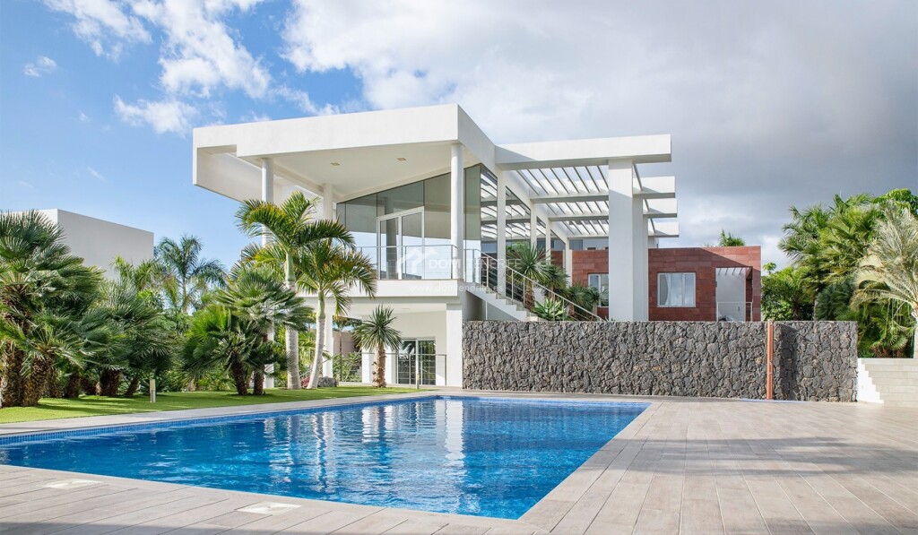 Imagen 2 de Casa-Chalet en Venta en Adeje Santa Cruz de Tenerife