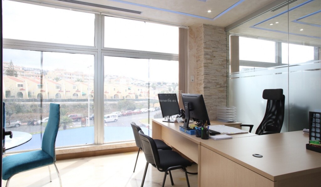 Imagen 4 de Local comercial en Venta en Adeje Santa Cruz de Tenerife