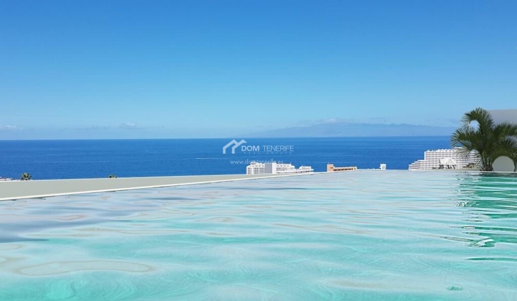 Imagen 2 de Casa-Chalet en Venta en Adeje Santa Cruz de Tenerife