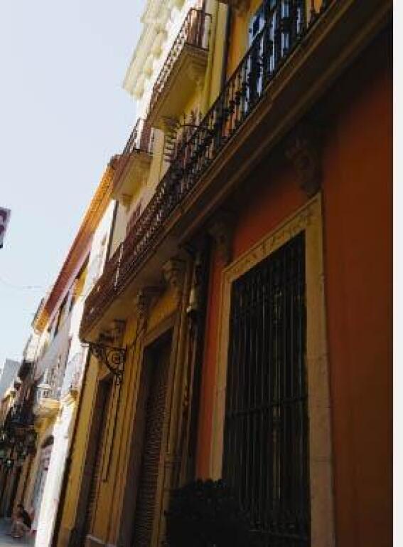 Imagen 4 de CASA MODERNISTA EN LA ZONA PEATONAL DE SANT FELIU DE GUÍXOLS