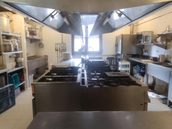 Imagen 3 de NEGOCIO DE RESTAURANTE CON VIVIENDA Y SOLAR EN BALSARENY