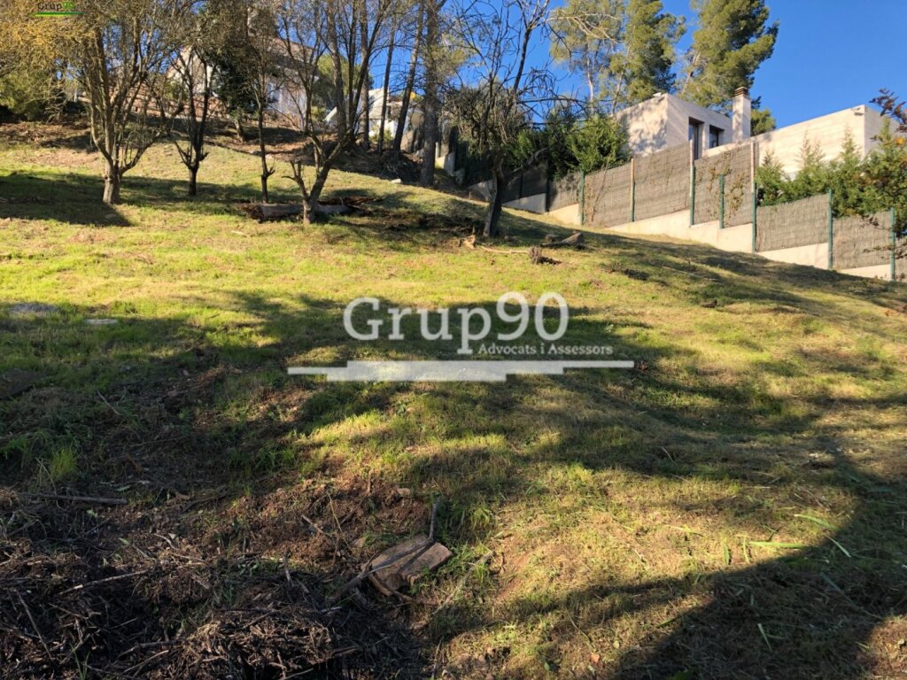 Imagen 3 de Amplia parcela urbana en Can Guitart Vell