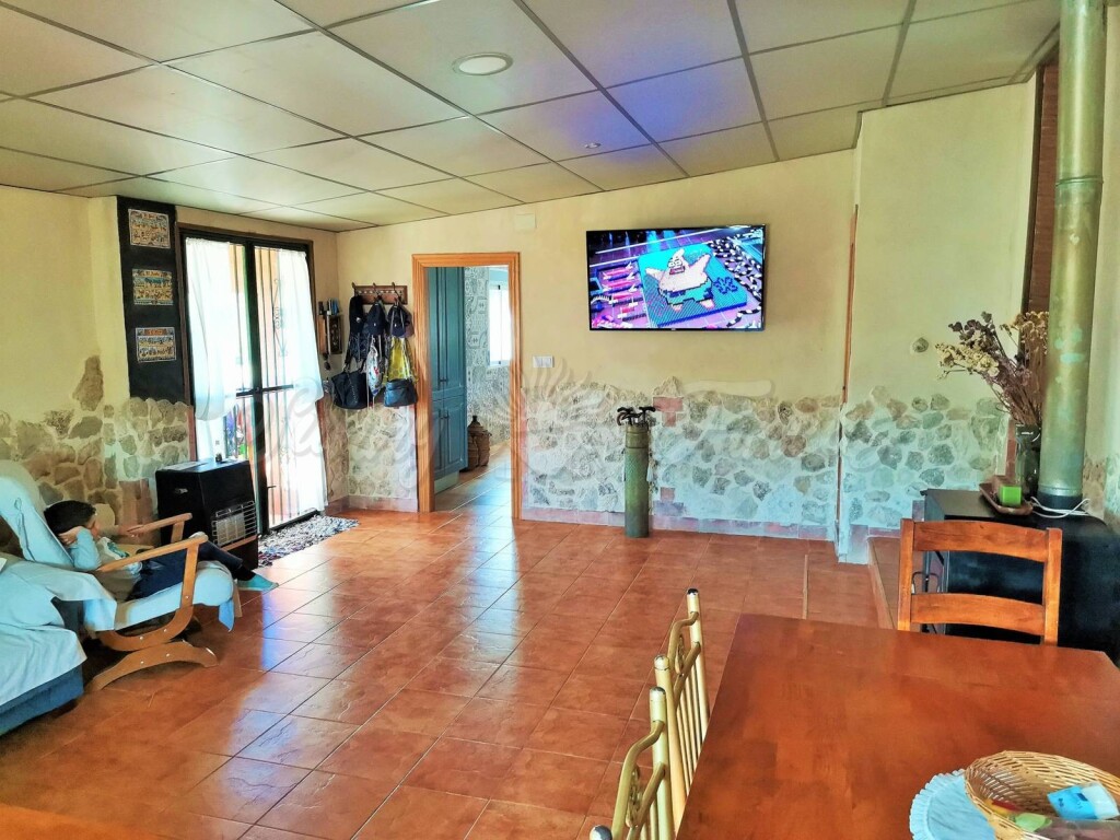 Imagen 4 de Casa-Chalet en Venta en Caudete Albacete