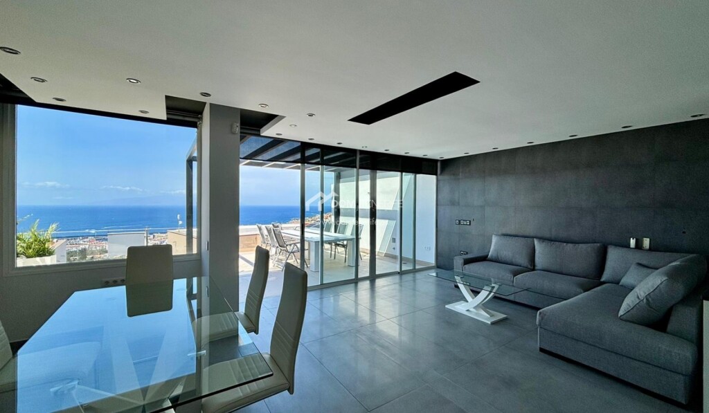 Imagen 4 de Casa-Chalet en Venta en Adeje Santa Cruz de Tenerife