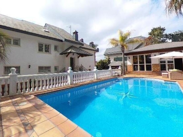 Imagen 1 de Exclusiva villa de lujo a 17 km de Barcelona