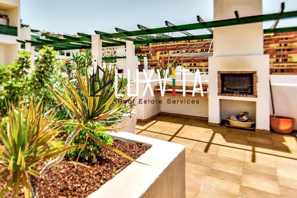 Imagen 4 de Apartamento dos dormitorios reformado en Atalaya Court