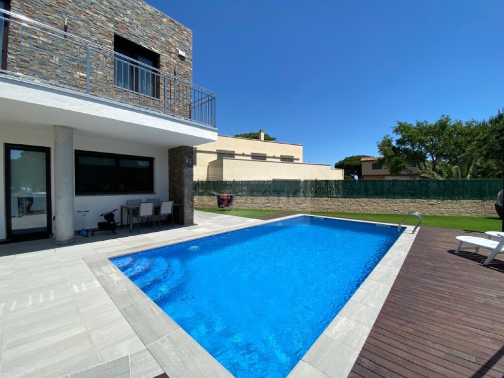 Imagen 3 de Casa-Chalet en Venta en Sant Feliu De Guixols Girona