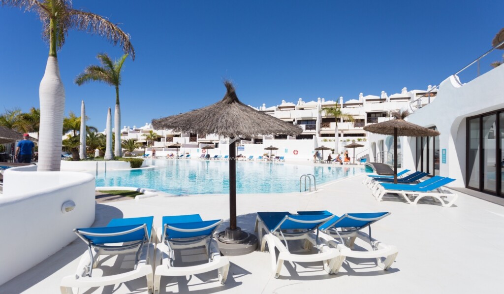 Imagen 2 de Casa de pueblo en Venta en Adeje Santa Cruz de Tenerife