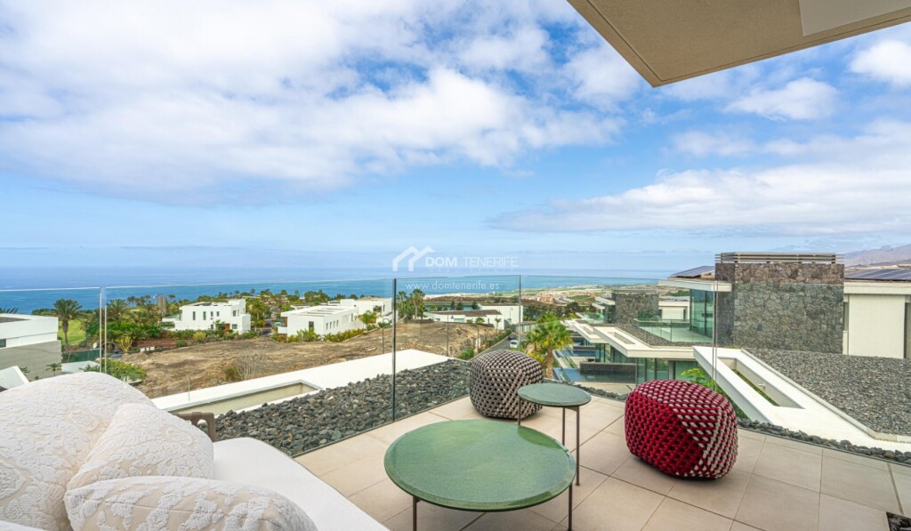 Imagen 4 de Casa-Chalet en Venta en Guia De Isora Santa Cruz de Tenerife