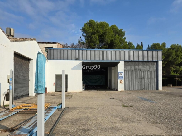 Imagen 3 de Gran Oportunidad en Lleida para Desarrollar tu Proyecto Empresarial