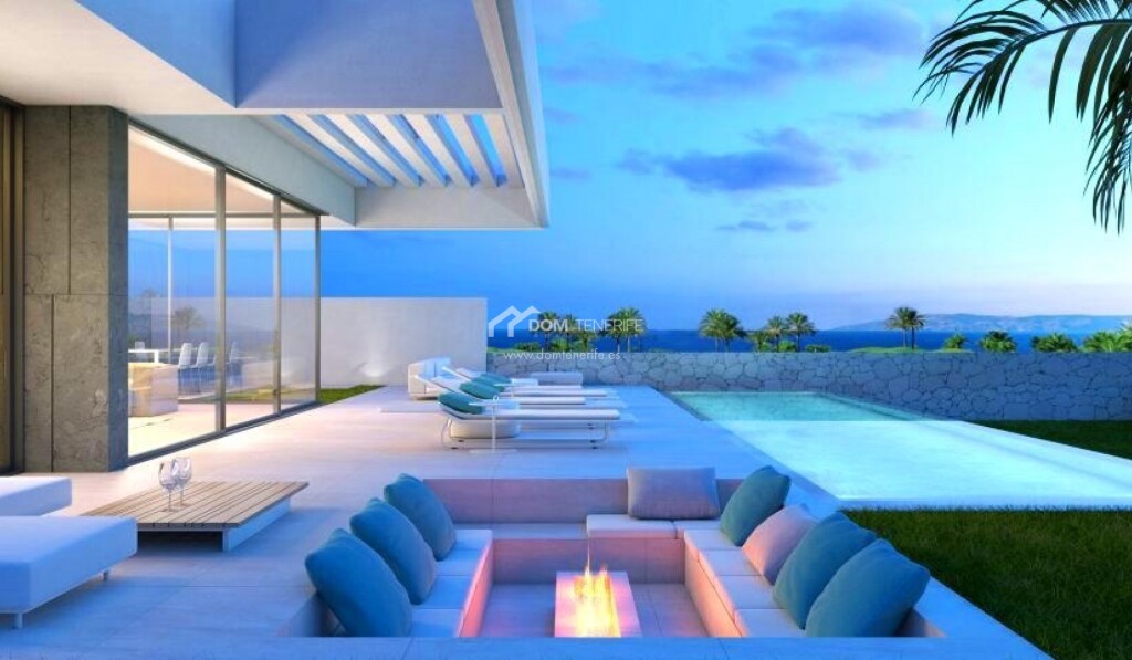 Imagen 2 de Casa-Chalet en Venta en Adeje Santa Cruz de Tenerife